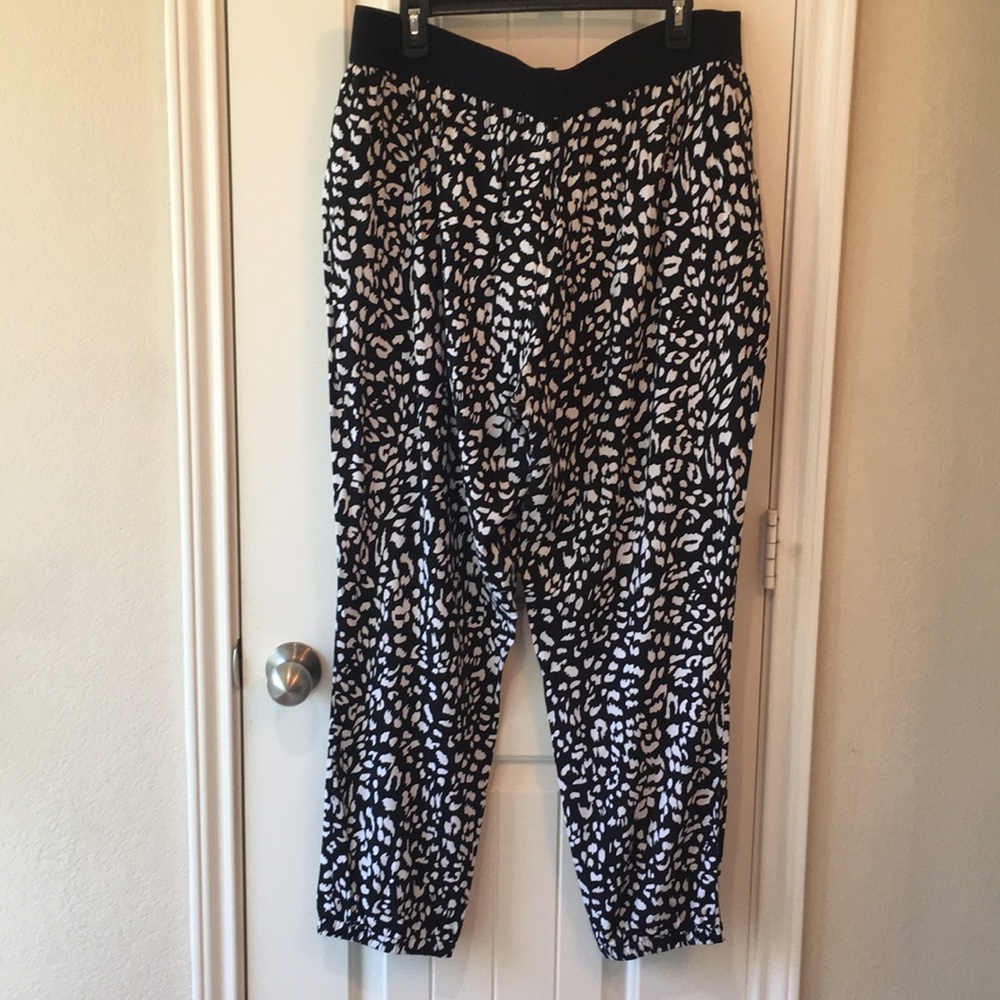 Apt 9 100% rayon pants